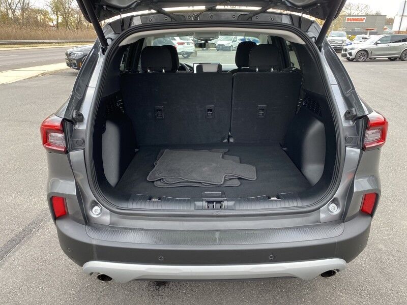 2023 Ford Escape Active Bristol  PA