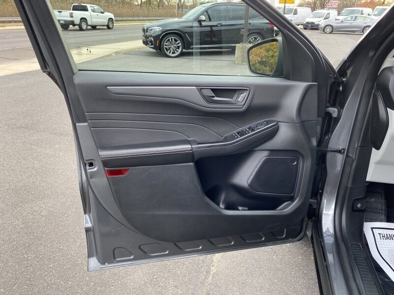 2023 Ford Escape Active Bristol  PA