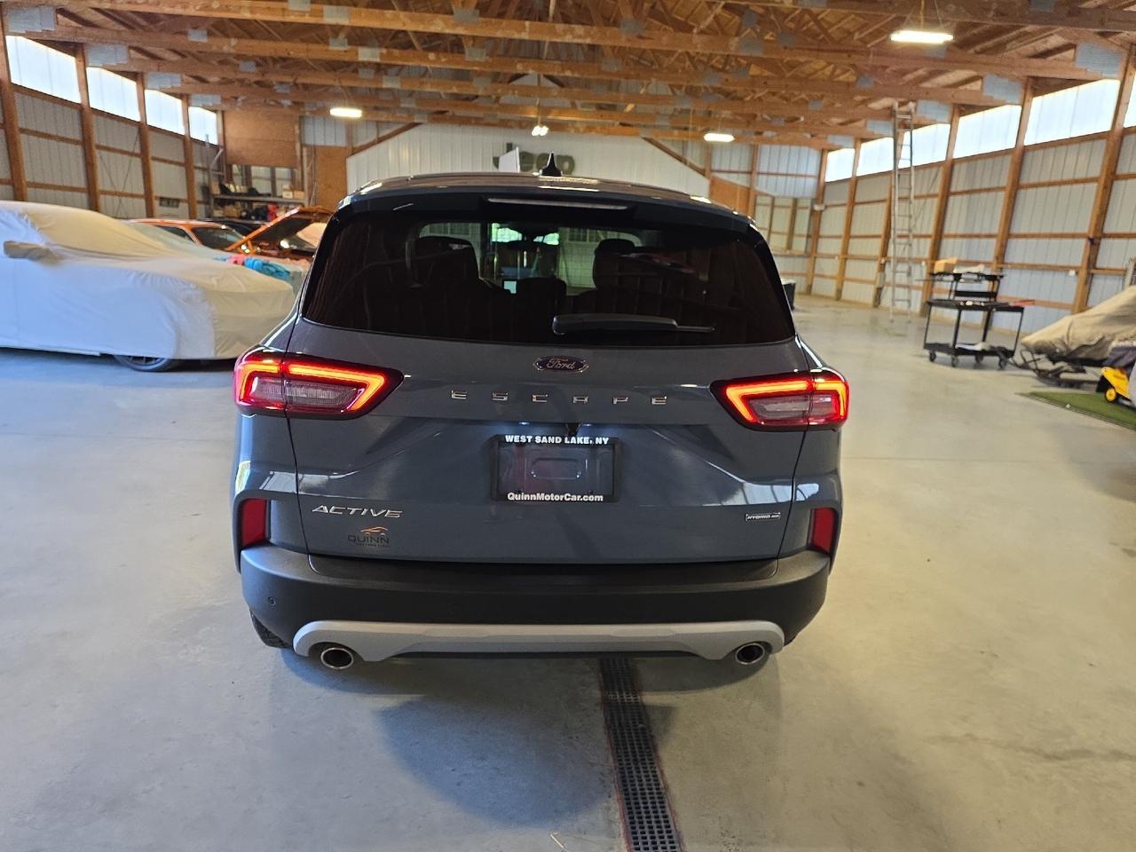2023 Ford Escape Hybrid Active photo 4