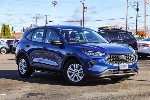 2023 Ford Escape Base