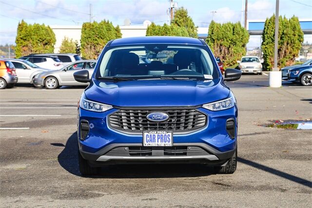 2023 Ford Escape Base