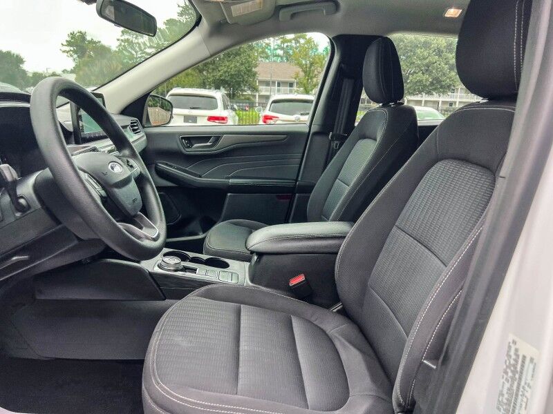 2023 Ford Escape Base Wilmington NC
