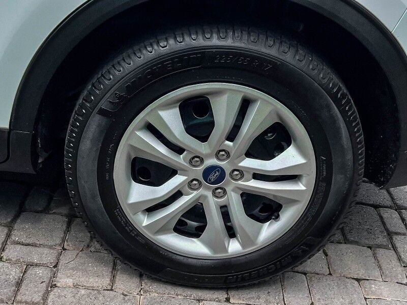 2023 Ford Escape Base Wilmington NC