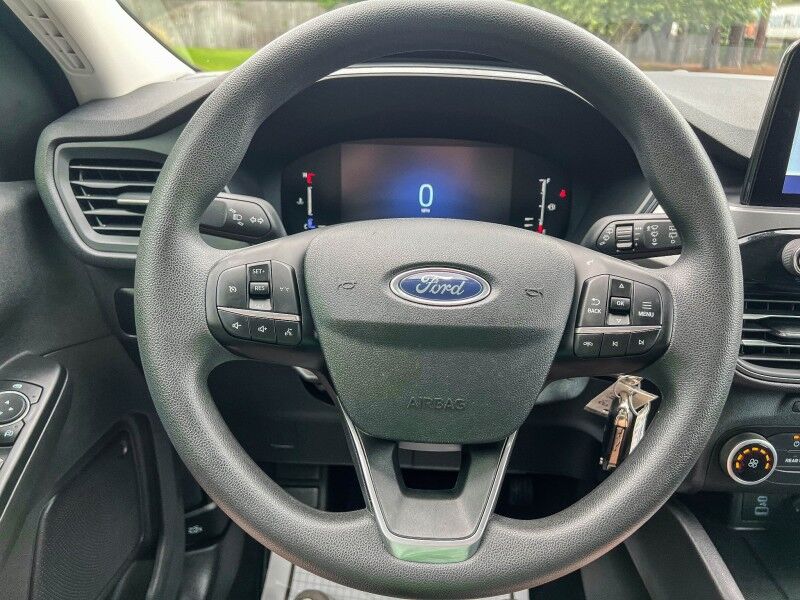 2023 Ford Escape Base Wilmington NC