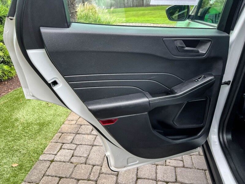 2023 Ford Escape Base Wilmington NC