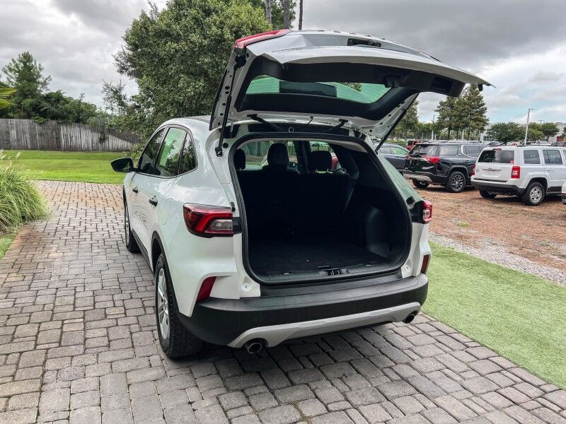 2023 Ford Escape Base Wilmington NC