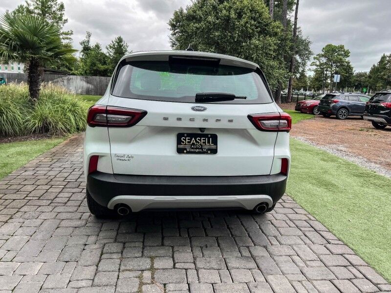 2023 Ford Escape Base Wilmington NC