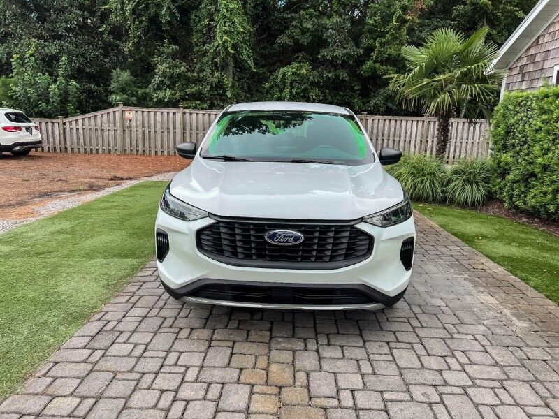 2023 Ford Escape Base Wilmington NC