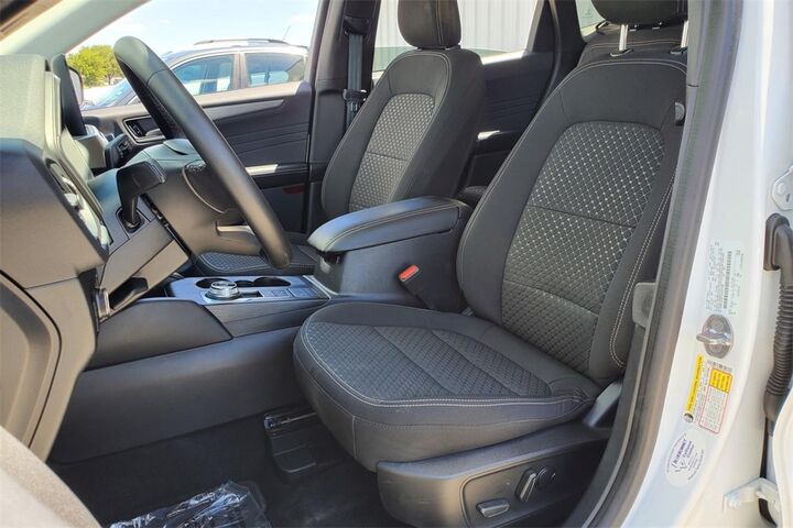 2023 Ford Escape Hybrid Active  TX