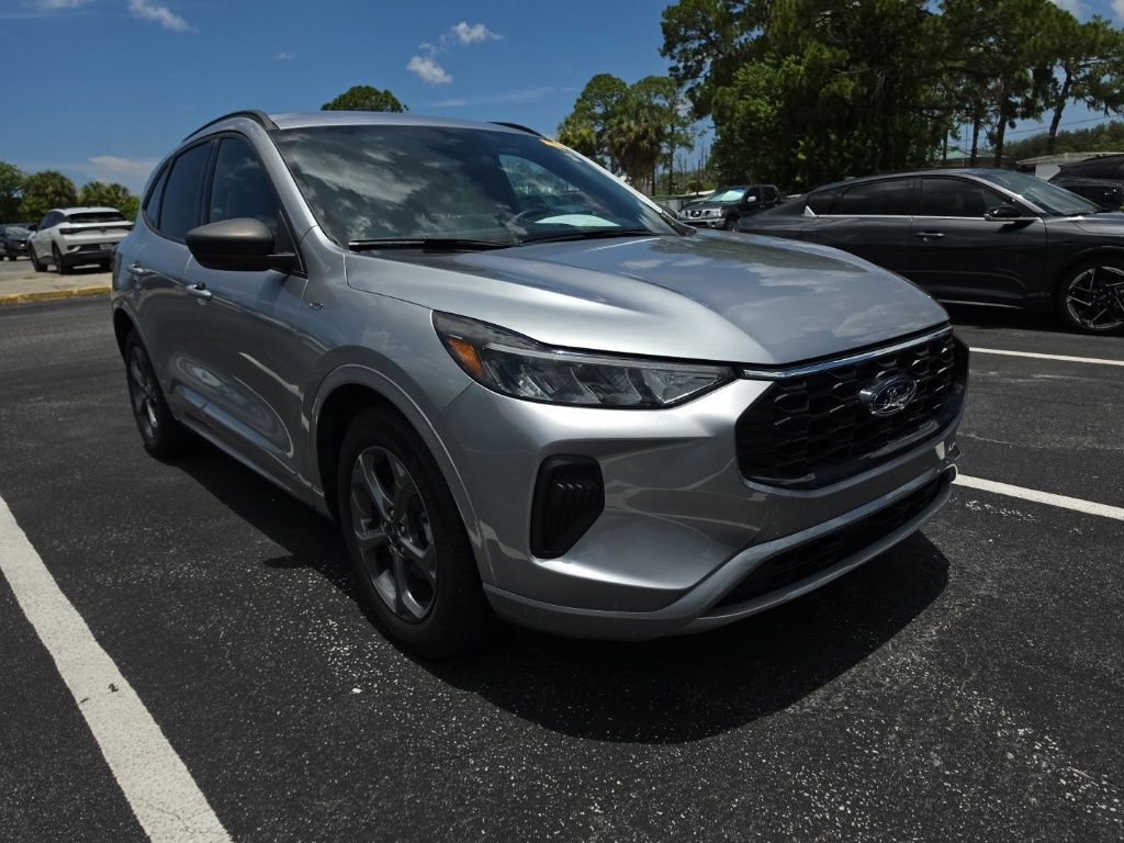 2023 Ford Escape Hybrid