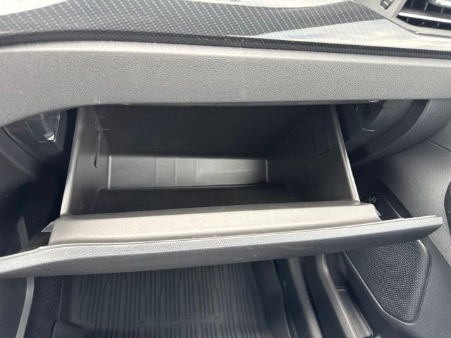 2023 Ford Escape Hybrid ST-Line Select Random Lake WI