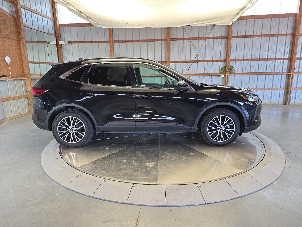 2023 Ford Escape PHEV Sand Lake NY