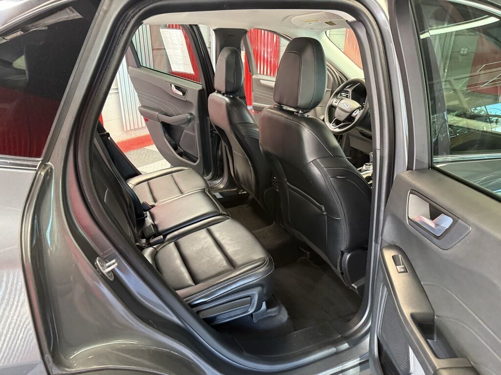 2023 Ford Escape Platinum Royal Oak MI
