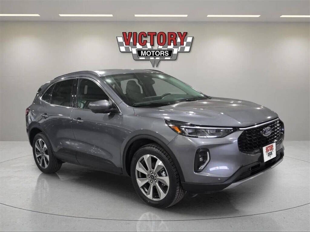 2023 Ford Escape Platinum Royal Oak MI