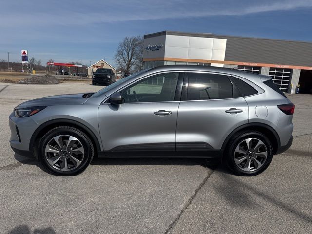 2023 Ford Escape Platinum Random Lake WI