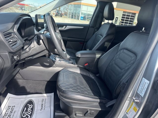2023 Ford Escape Platinum Random Lake WI