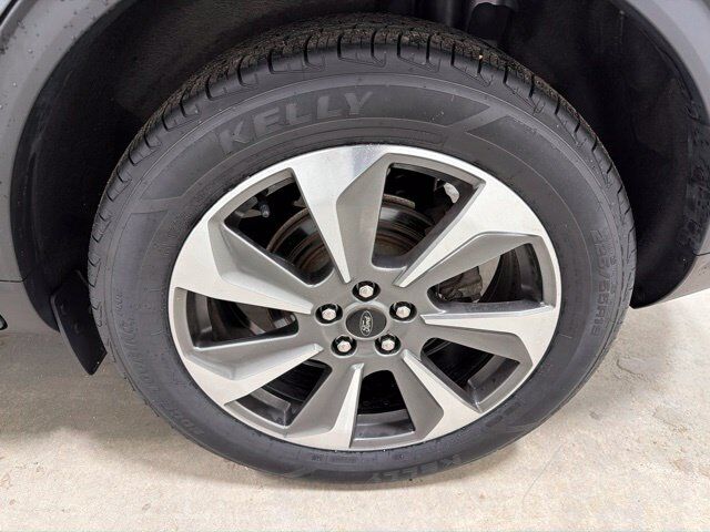 2023 Ford Escape Platinum Pine River MN