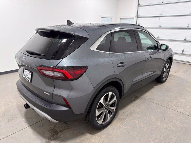 2023 Ford Escape Platinum Pine River MN