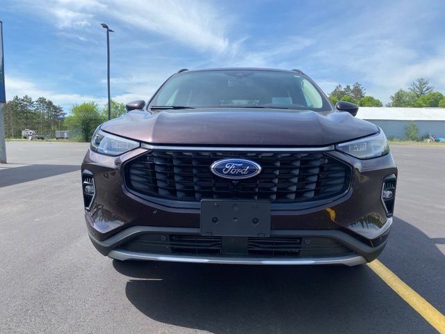 2023 Ford Escape Platinum Pine River MN