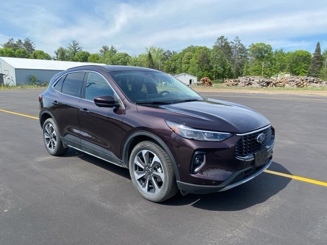 2023 Ford Escape Platinum Pine River MN
