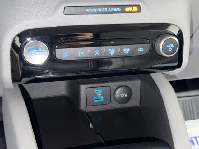2023 Ford Escape Platinum Pine River MN