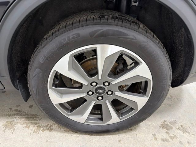 2023 Ford Escape Platinum Pine River MN