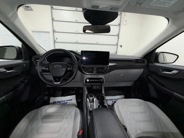 2023 Ford Escape Platinum Pine River MN