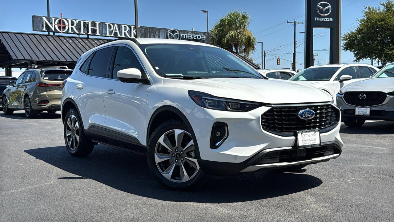 2023 Ford Escape Platinum San Antonio TX