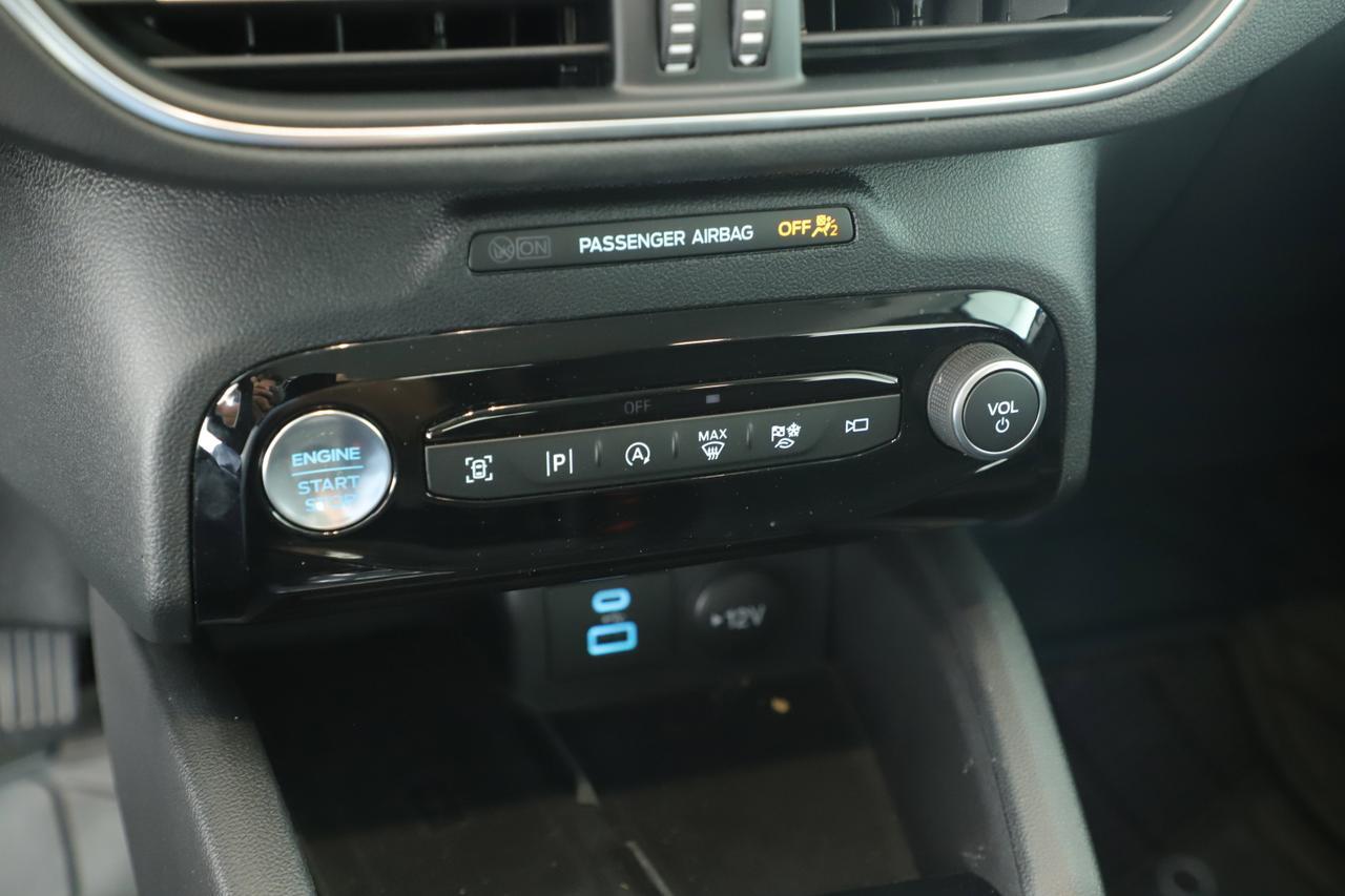 2023 Ford Escape Platinum New Braunfels TX