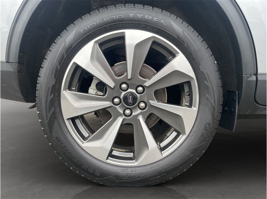2023 Ford Escape Platinum Sport Utility 4D Port Orchard WA