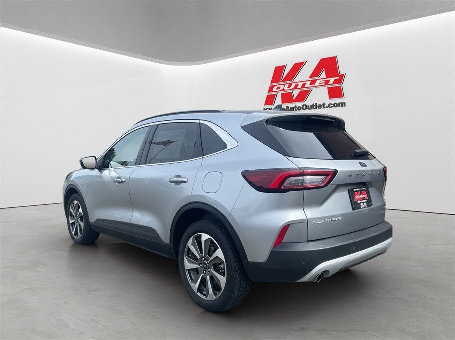 2023 Ford Escape Platinum Sport Utility 4D