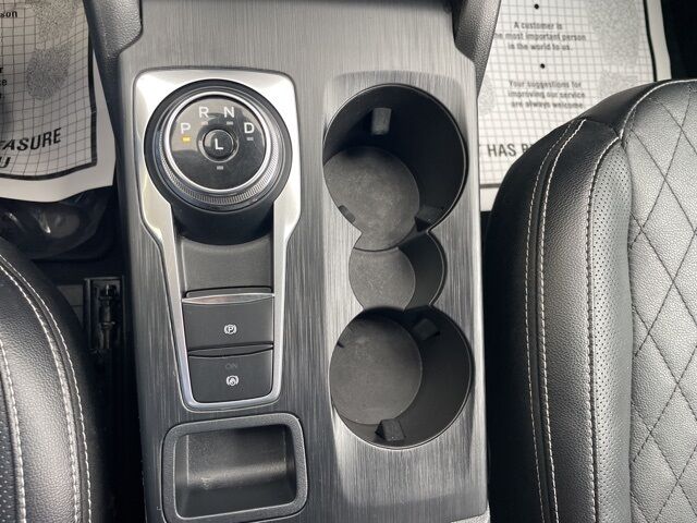 2023 Ford Escape Platinum Watertown SD