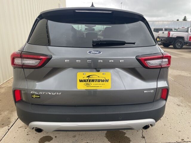 2023 Ford Escape Platinum Watertown SD