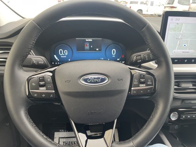 2023 Ford Escape Platinum Watertown SD
