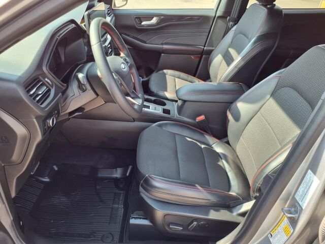 2023 Ford Escape ST-Line  TX