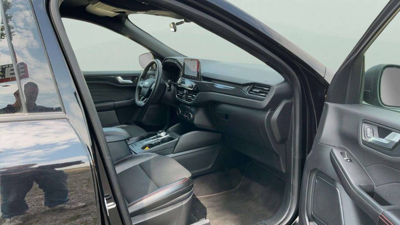 2023 Ford Escape ST Line AWD 4dr SUV Chesterfield MI