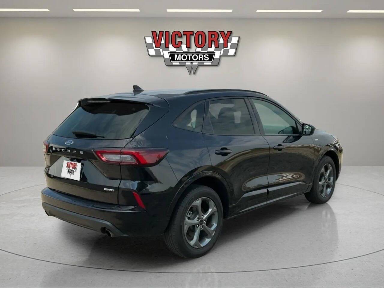 2023 Ford Escape ST Line AWD 4dr SUV Chesterfield MI