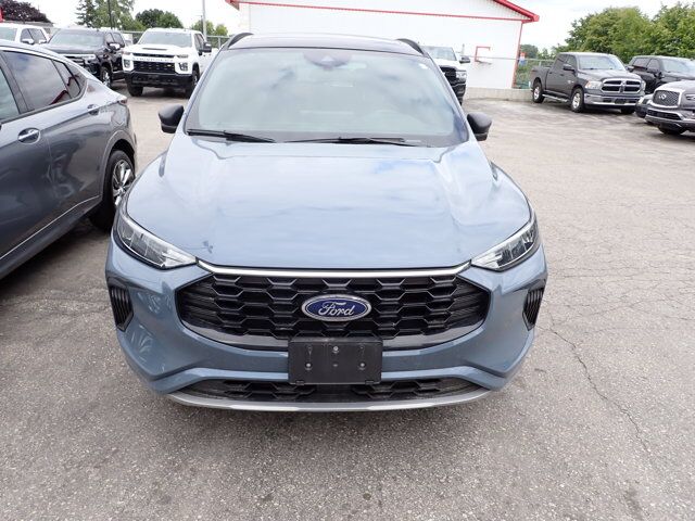 2023 Ford Escape ST-Line AWD *HYBRID* Listowel ON