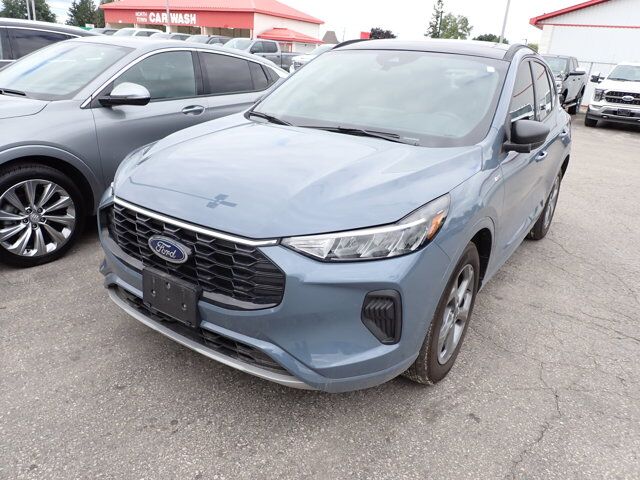 2023 Ford Escape ST-Line AWD *HYBRID* Listowel ON