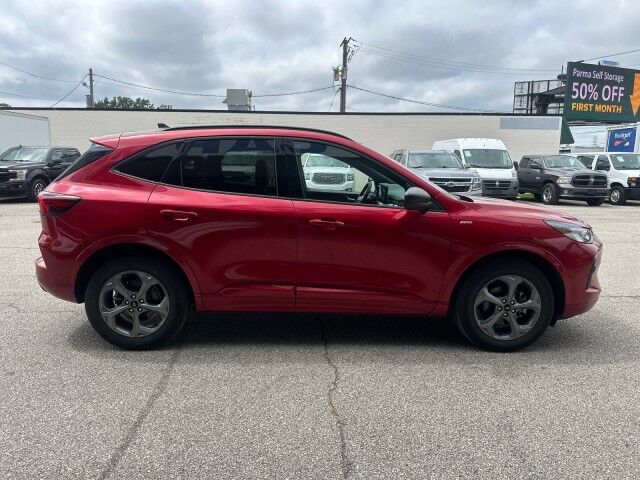 2023 Ford Escape ST-Line Cleveland OH