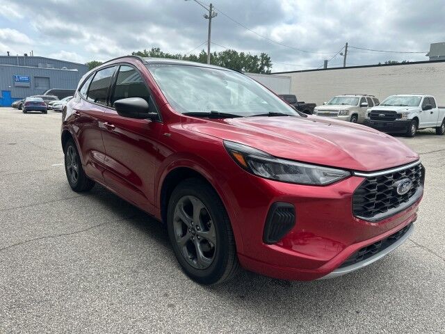 2023 Ford Escape ST-Line Cleveland OH