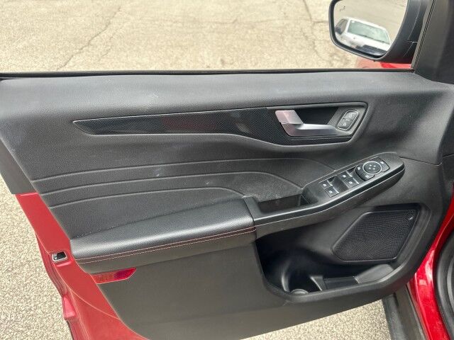 2023 Ford Escape ST-Line Cleveland OH