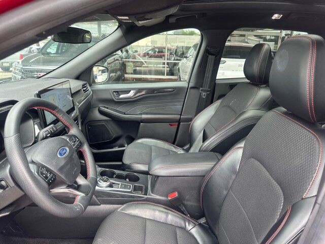 2023 Ford Escape ST-Line Cleveland OH