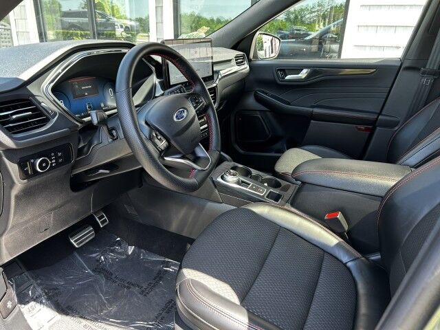 2023 Ford Escape ST-Line Elite photo 10