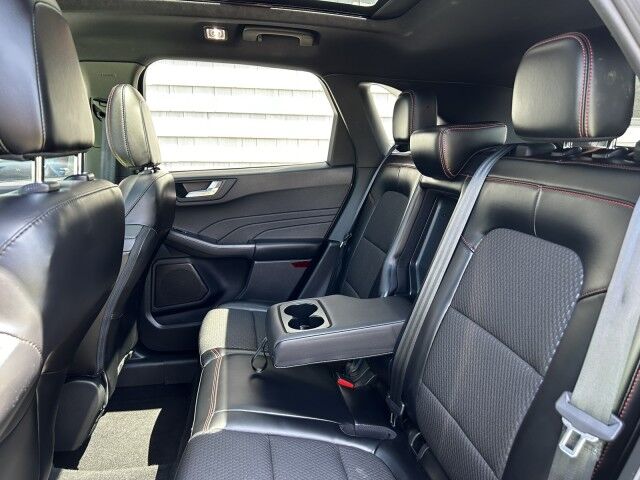 2023 Ford Escape ST-Line Elite photo 21