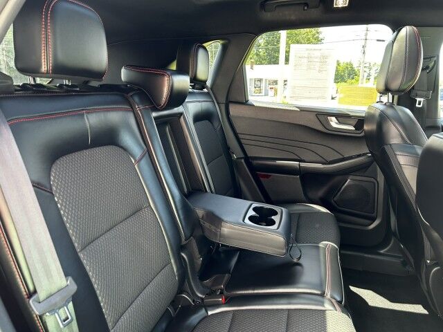2023 Ford Escape ST-Line Elite photo 19