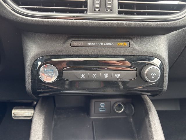 2023 Ford Escape ST-Line Random Lake WI