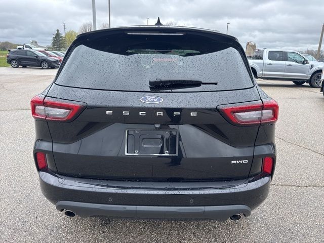 2023 Ford Escape ST-Line Random Lake WI