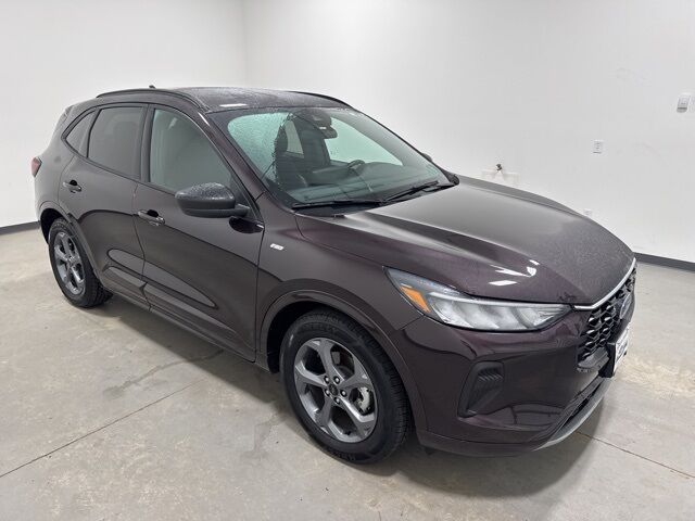 2023 Ford Escape ST-Line Pine River MN