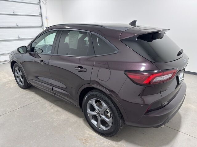 2023 Ford Escape ST-Line Pine River MN